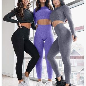 Seamless 2 Piece Outfits Workout Yoga Set.